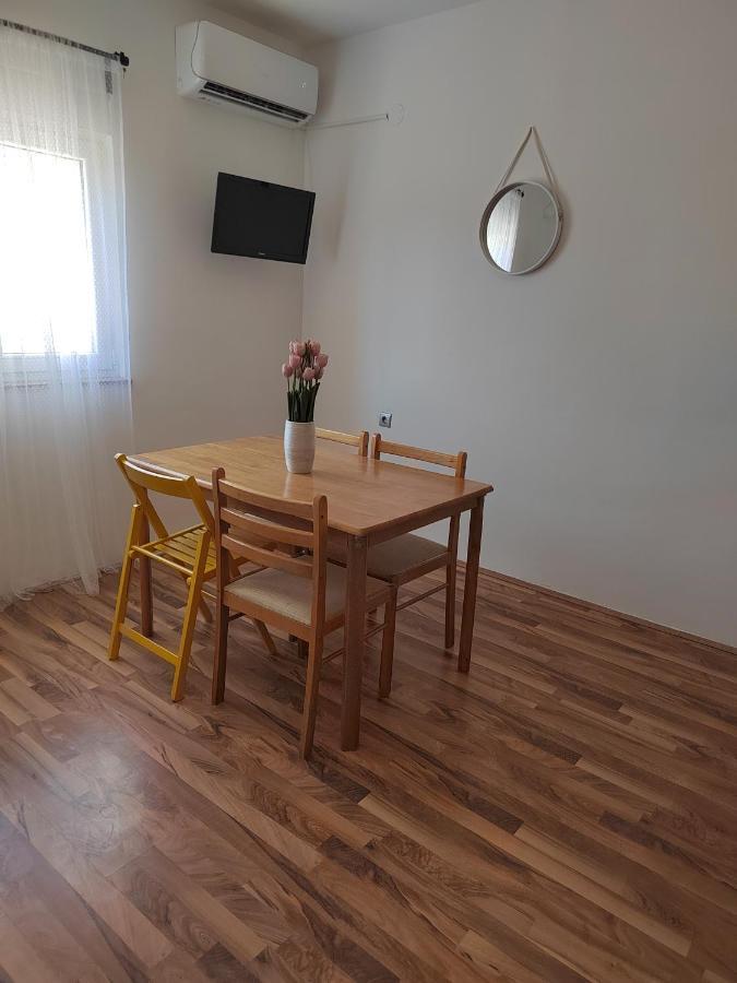 Apartment Eva 2 Zadar Eksteriør bilde